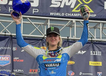 Lotte van Drunen feiert ihr Podium in High Point