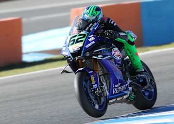 Stefano Manzi auf dem Werks-Superbike von Yamaha