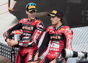 Die Aruba.it Ducati-Piloten führen das Superbike-Feld auch in Misano an
