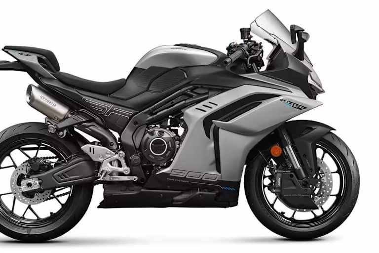 Vierzylinder mit hohem Drehvermögen: CFMoto 500SR