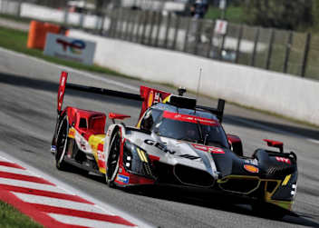Der BMW M Hybrid V8 in Barcelona