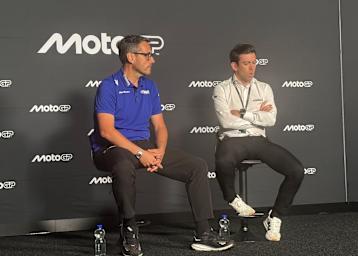 Paolo Pavesio (Yamaha) verkündigte mit Carlos Ezpeleta die Moto3-Zukunft