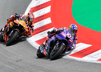 Yamaha-MotoGP-Rookie Razgatlioglu vor KTM-Pilot Maverick Vinales