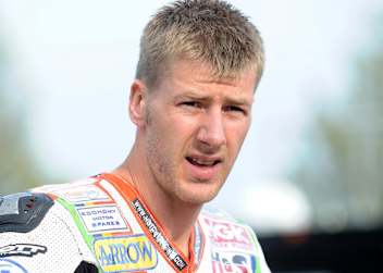 Ian Hutchinson gelang bei der TT2010 Historisches, er gewann fünf Rennen