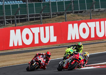 Das gab es lange nicht: Joan Mir zog an Marc Marquez vorbei
