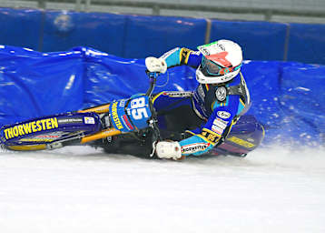 Luca Bauer in Heerenveen im Training