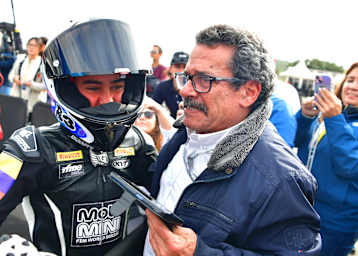 MiniGP-Weltfinale 2025 in Valencia: Diego Gonzalez mit Carlos Lavado