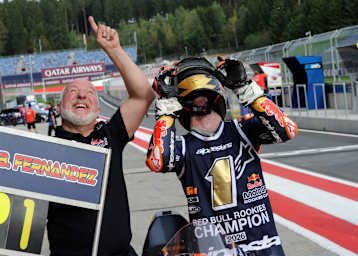 Der Sieger des Red Bull Rookie Cups 2026: Benat Fernandez