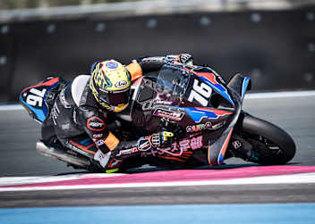 Kenny Foray auf der BMW von AutoRace Ube