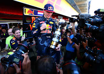 Max Verstappen in Barcelona 2016 nach seinem ersten GP-Sieg