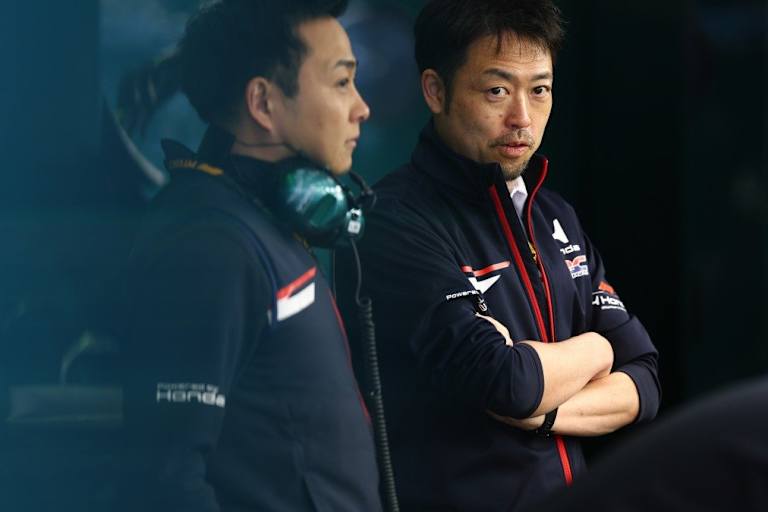 Honda-Chefingenieur Shintaro Orihara (rechts)