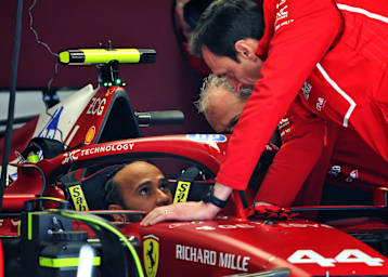 Lewis Hamilton und Riccardo Adami (rechts)