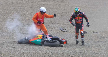 Brad Binder flog im Q1 ab und zerstörte dabei eine KTM RC16