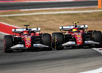 Die Ferrari-Fahrer Charles Leclerc und Lewis Hamilton