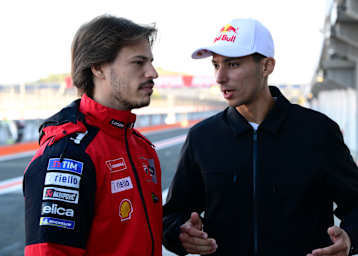 Nicolo Bulega (li.) und Toprak Razgatlioglu