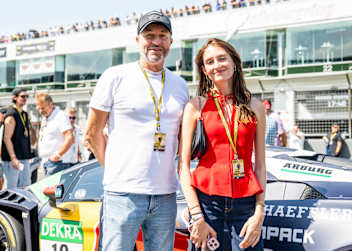 Heinz-Harald Frentzen besuchte mit Tochter Lea die DTM am Nürburgring