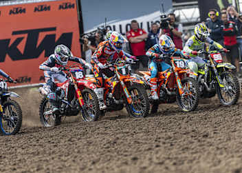 Simon Längenfelder zog im zweiten Lauf von Arnheim den Holeshot