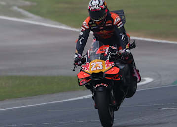 Enea Bastianini hatte Spaß mit der KTM RC16