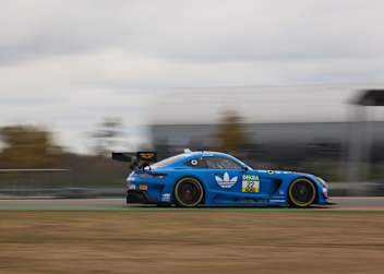 Lucas Auer hat das erste DTM-Rennen gewonnen