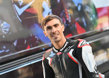 Loris Baz