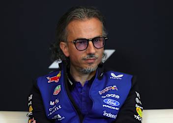 Laurent Mekies bestätigt: Max Verstappen wird einen neuen Motor bekommen