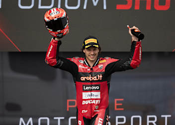 Nicolo Bulega mit seinem 16. Saisonsieg