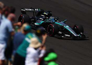 George Russell im Mercedes