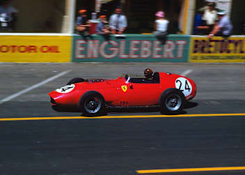 Tony Brooks (Ferrari) in Reims 1959