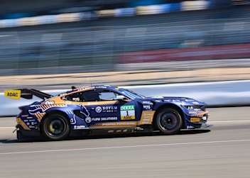 Max Reis muss seine Saison im ADAC GT Masters beenden