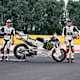 «Weiße Perle»: Aprilia-Asse Bezzecchi und Martin fahren GP im Vespa-Design