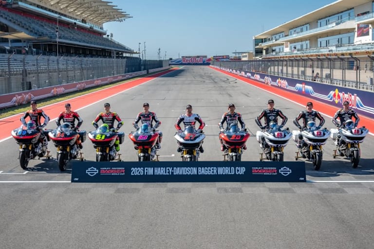 Die Fahrer des Bagger World Cups