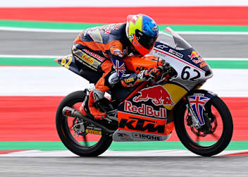 Das Red Bull Rookies Cup-Motorrad ist noch ein filligraner Moto3-Ableger