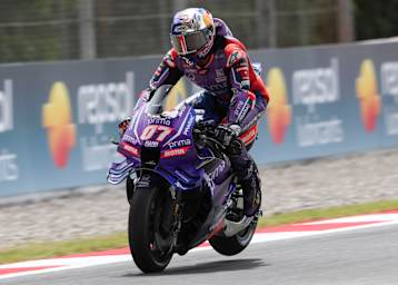 Mit dem MotoGP-Bike bremst Toprak Razgatlioglu weniger spektakulär