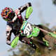 Mathis Valin (Kawasaki) startet von Pole, Crash von Längenfelder