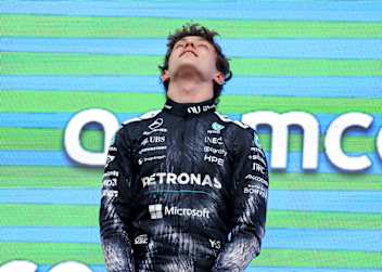 Kimi Antonelli auf dem Siegerpodest in Suzuka