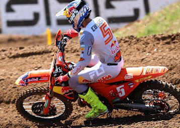 Lucas Coenen gewann das MXGP-Qualifikationsrennen in Kegums