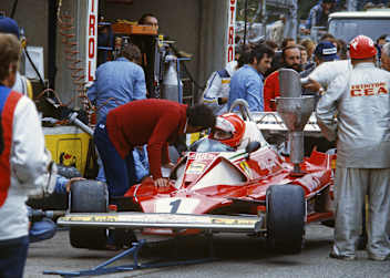 In Monza meldete sich Niki Lauda im GP-Zirkus zurück