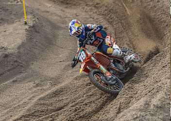 Sacha Coenen gewann den ersten MX2-Lauf in Riola Sardo