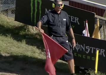 Der zweite MXGP-Lauf musste mit roter Flagge abgebrochen werden