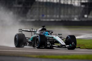 George Russell beim ersten Test mit dem neuen Mercedes in Silverstone