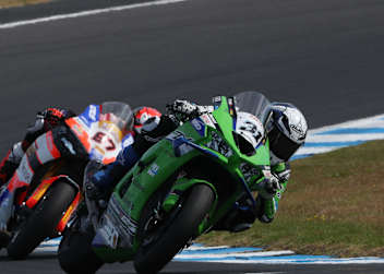 Garrett Gerloff, im Hintergrund Ducati-Pilot Alberto Surra