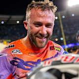 Eli Tomac feiert seinen Auftaktsieg