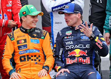 Oscar Piastri und Max Verstappen