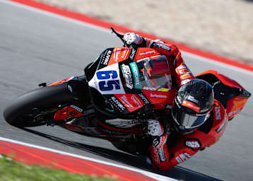 Philipp Öttl zeigt bisher ein solides Portimao-Wochenende