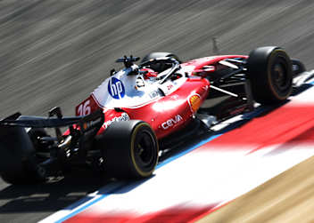 Charles Leclerc im Ferrari