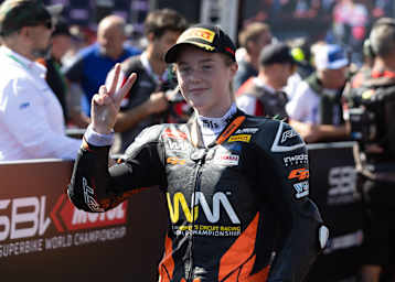 WM-Dritte Chloe Jones (21): Kein Team für WorldWCR 2026!  