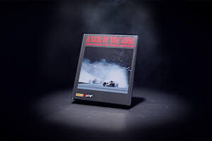 Das neue Buch zu 500 Grands Prix von Pirelli