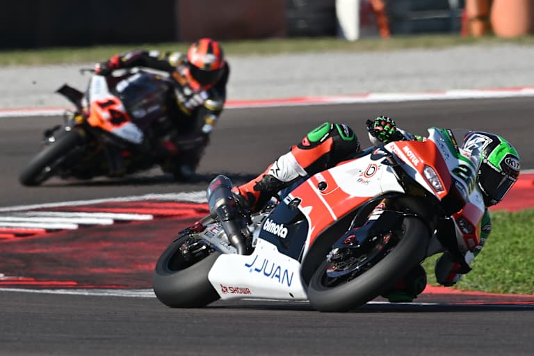 Alex Lowes vor seinem Bruder Sam