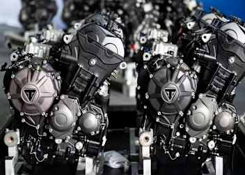 Dreizylinder aus England: Triumph bestückt die Moto2 mit neuem Triebwerk