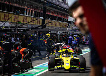 Die Formel 2 fährt im Rahmenprogramm der Formel 1 (hier in Melbourne)